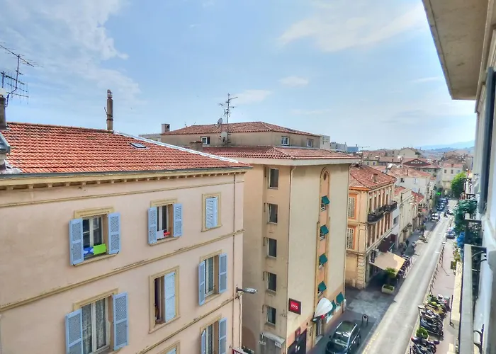 شقة Alc - Ma3 - 9 Min Paalais *